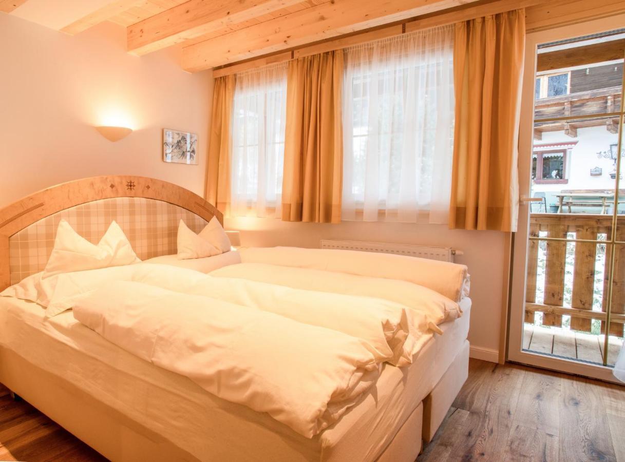 Haus Hamatli Lägenhet Sankt Anton am Arlberg Exteriör bild